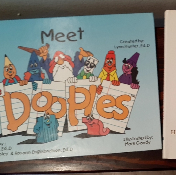 Children's books - Picture 1 of 2